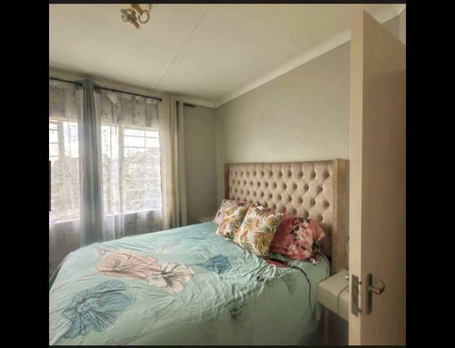 2 BEDROOM APARTMENT FOR SALE IN KLIPPOORTJE